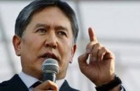 Сторонники Атамбаева объявили в Бишкеке бессрочный митинг