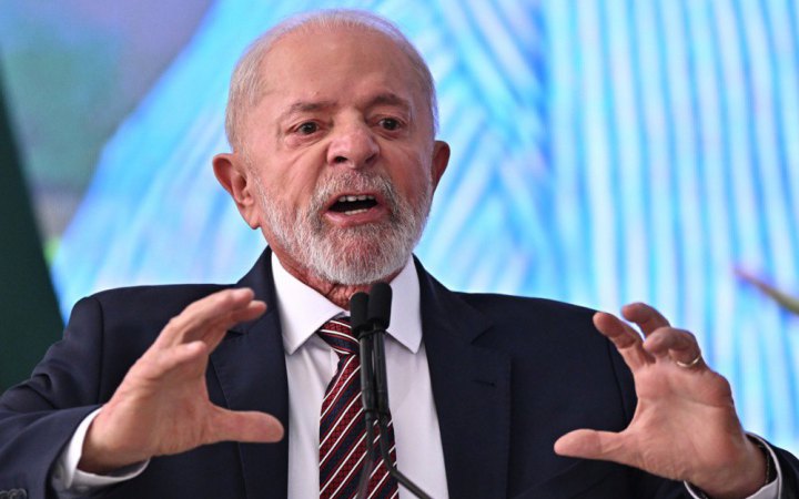 Президент Бразилії не бачить сенсу станом на зараз в прямих тарифних переговорах з Трампом