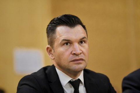Министр спорта Румынии оконфузился в прямом эфире, дав интервью без штанов