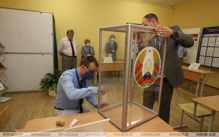 Канада не визнала "вибори" у Білорусі