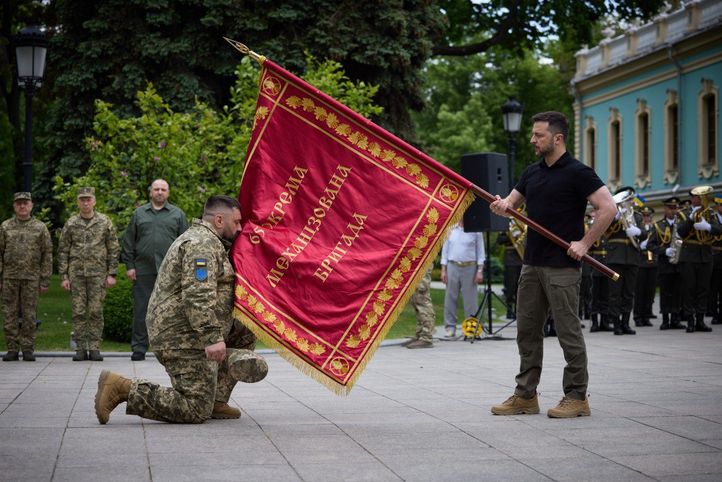 Бойові прапори