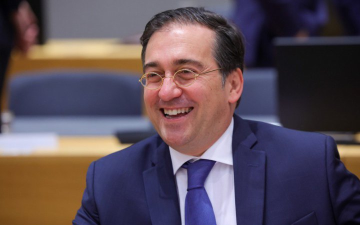 Іспанія заявила про відновлення роботи свого посольства в Тегерані, щоб сприяти «зусиллям миру»