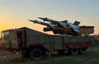 Росія відновила військові польоти до авіабази Хмеймім у Сирії, — Bloomberg