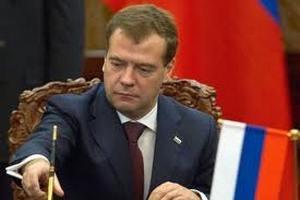 Медведєв побажав Путіну успіхів
