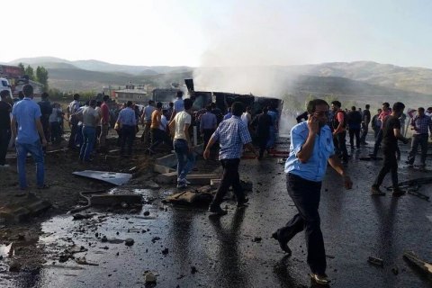 У Туреччині вибухнув замінований автомобіль