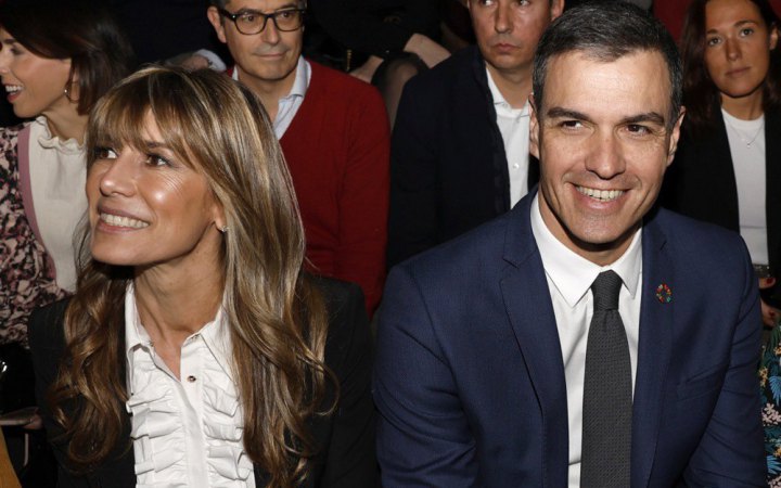 Іспанська прокуратура просить суд закрити справу проти дружини прем’єра Санчеса
