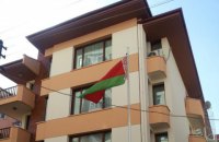 Білоруського дипломата важко поранили в Анкарі