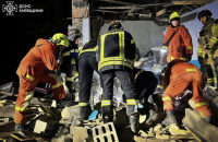 Під час нічної атаки постраждала Укрзалізниця: є пошкодження вагонів