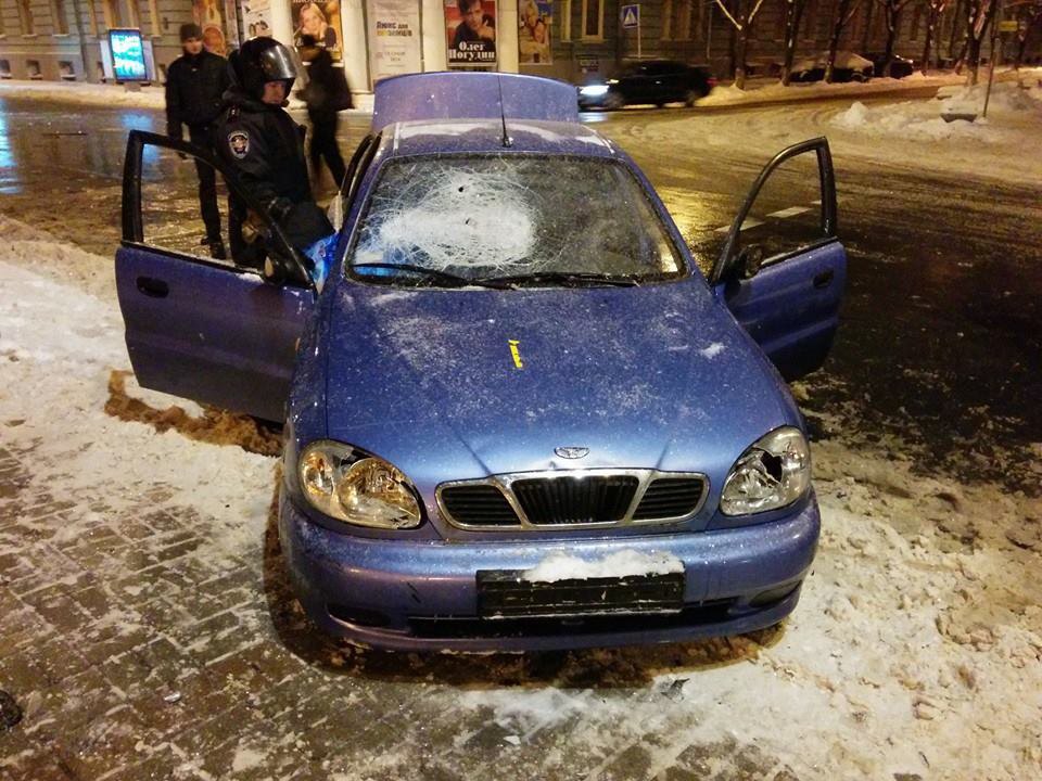 23 січня 2014 року поблизу 17-ї лікарні на вул. Щорса в Києві співробітники «Беркута» заманили автомайданівців у пастку, жорстоко побили, розтрощили їхні автівки й незаконно затримали.