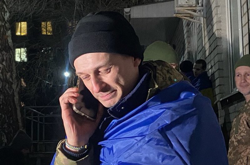 Роман Борщ після звільнення з полону, грудень 2024. 