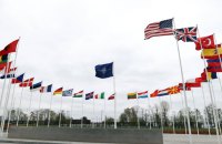 Перша хвиля розширення НАТО після Холодної війни. Уроки для України