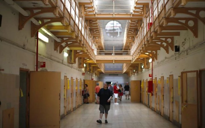 Через вбиство кухарки у в’язниці Іспанію охопили протести тюремного персоналу 