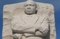 Обама открыл памятник Мартину Лютеру Кингу