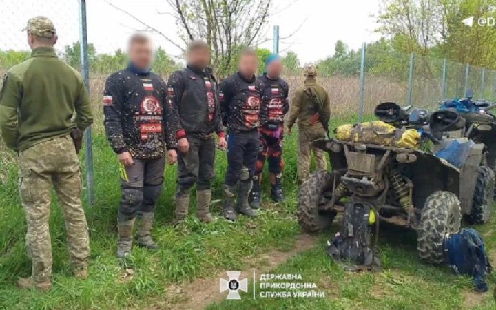 Поляки на квадроциклах заблукали і "прорвали" кордон України з Угорщиною, - ДПСУ