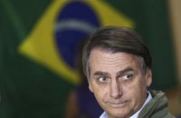 Суд зобов'язав президента Бразилії носити маску