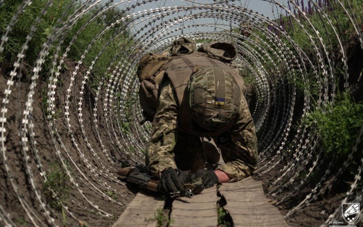 Генштаб: на фронті відбулося 125 боєзітнень, понад 10 боїв досі тривають