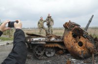 На Донбассе Вооруженные силы уничтожили 4 танка, 6 БМП, 2 БТР и 5 артиллерийских систем