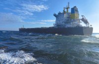 Україна не припинила роботу портів Великої Одеси після ракетного удару по цивільному судну, — Мінвідновлення 