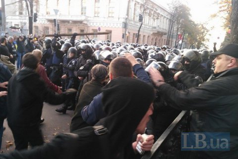 Полиция отпустила всех задержанных у Рады активистов