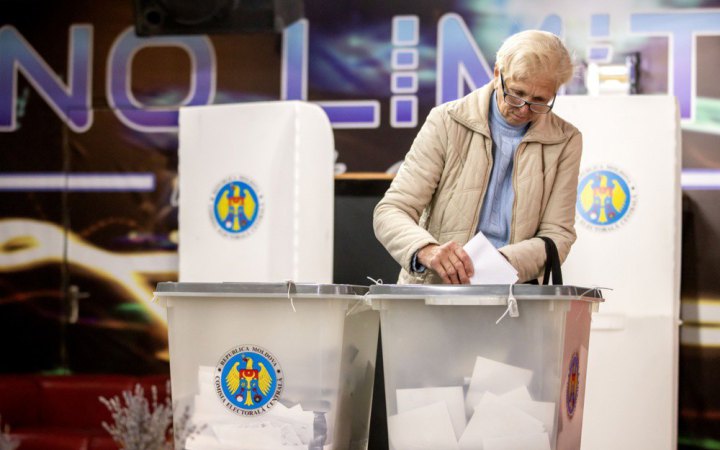У Молдові ЦВК виключила чотири партії із парламентських виборів