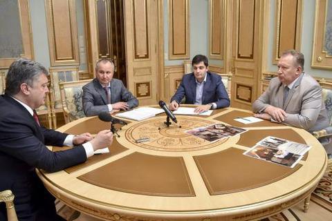 Гузир і Сакварелідзе разом доповіли Порошенко про операцію в ГПУ