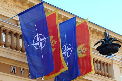 Главы МИД стран-членов НАТО подписали протокол о вступлении Черногории в Альянс
