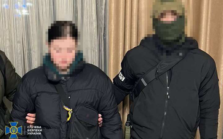 Затримали жінку, яку підозрюють у наведенні російської балістики на київські ТЕЦ і шпигунстві