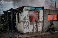 Наслідки російських обстрілів на Херсонщині: одна людина загинула, ще п'ятеро — постраждали