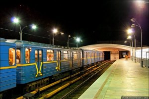 Киевский метрополитен отреставрирует старые вагоны