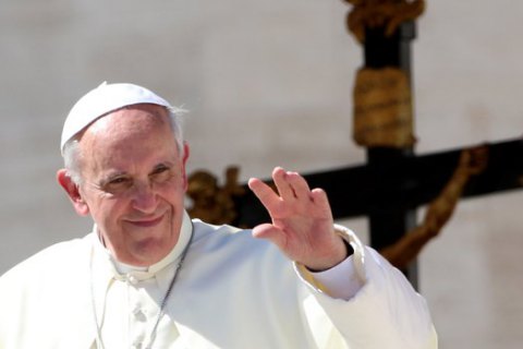 Папа Франциск уперше за кілька днів з'явився на публіці