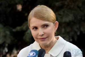 Тимошенко пропонує Порошенкові дебати на "5 каналі"