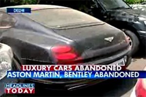 На улицах Дели обнаружены десятки брошенных Bentley, Aston Martin, Rolls-Royce, Ferrari, Lamborghini