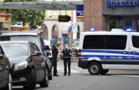 В Германии мужчина напал на прохожих с ножом, есть погибшие и раненые
