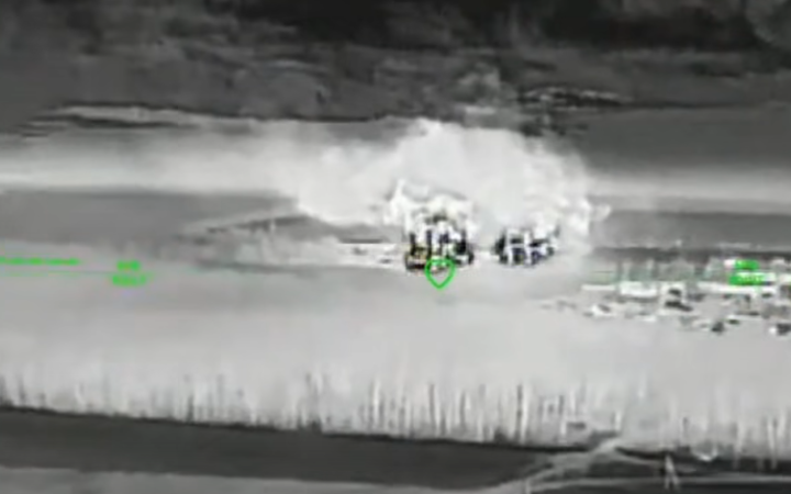 Сили безпілотних систем показали відео ураження нафтотерміналу у Феодосії