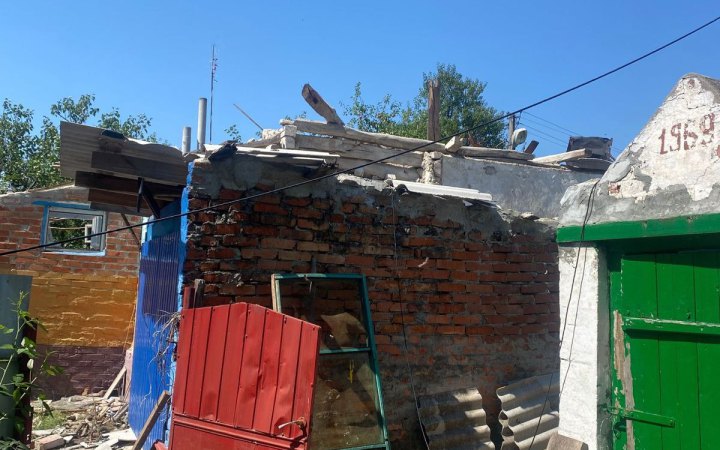 Росіяни обстріляли село на Харківщині, двоє поранених