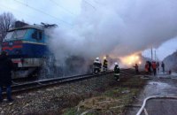 Поезд "Шостка-Киев" загорелся на ходу