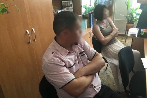 Завкафедрой и доцента черкасского вуза уличили во взяточничестве