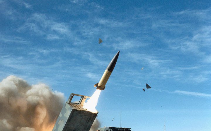 Щоб знищити військові об'єкти в Криму, потрібно 500 ракет ATACMS, – Чалий 