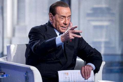 Ексголова уряду Італії Берлусконі захворів на коронавірус