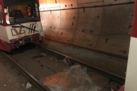 При столкновении двух поездов метро в Германии пострадали 35 человек