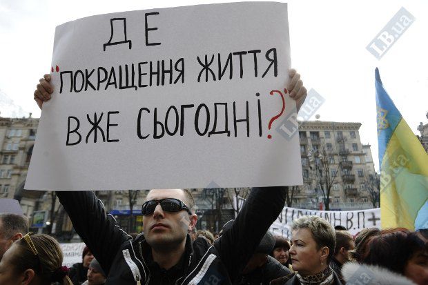 Після переконливої перемоги опозиційного мера і формування абсолютної більшості в Київраді, протестні настрої в столиці зростуть