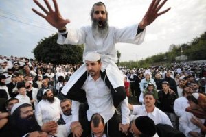 Хасиди з'їжджаються в Умань зустрічати Новий рік