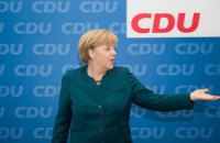 Меркель і її партія підтримали адресні санкції проти українських чиновників