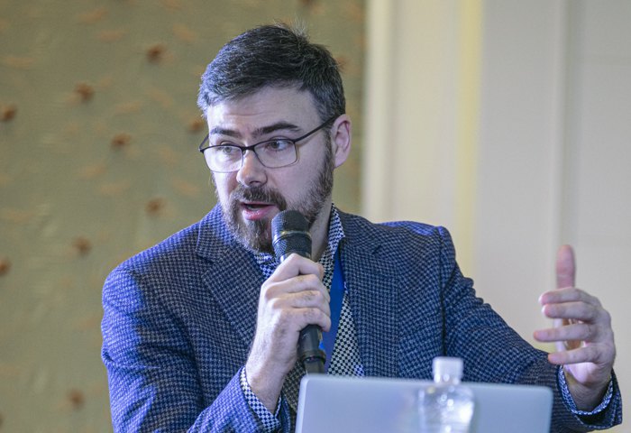 Віце-президент Асоціації спеціалізованої торгівлі Антон Сухомлин