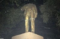 В Одеській області відпиляли голову відреставрованому пам'ятнику Леніну
