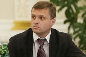 Турчинов звільнив радника президента Льовочкіна