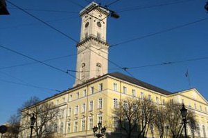 Львівські депутати урізали повноваження мера Садового