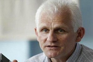 Прокурор потребовал для белорусского правозащитника пять лет с конфискацией