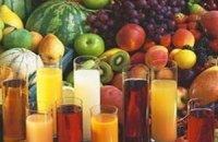 Стоматологи запрещают детям пить фруктовые соки
