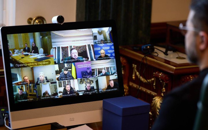 Зеленський: найскладніше зі світлом на Київщині, Харківщині, Сумщині та Полтавщині, понад 1000 будинків Києва без тепла